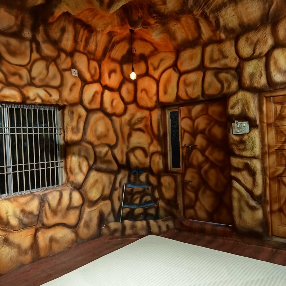 Cave Theme AC Room